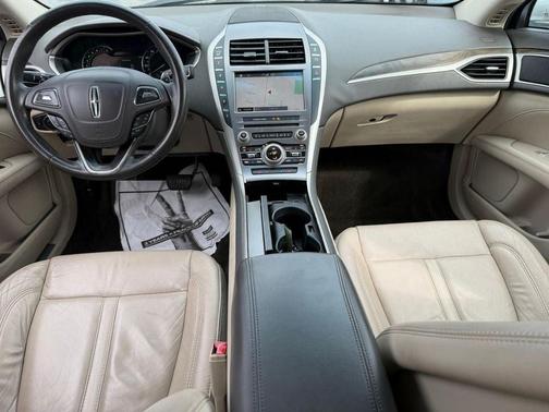 2018 Lincoln MKZ Select