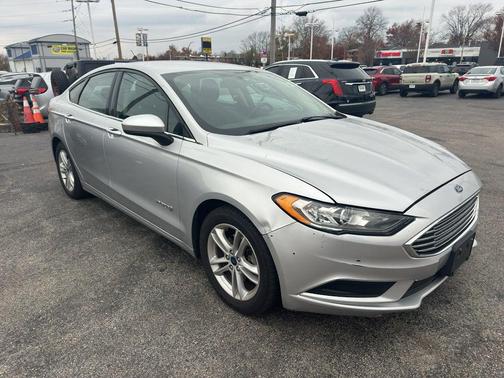 2018 Ford Fusion Hybrid SE
