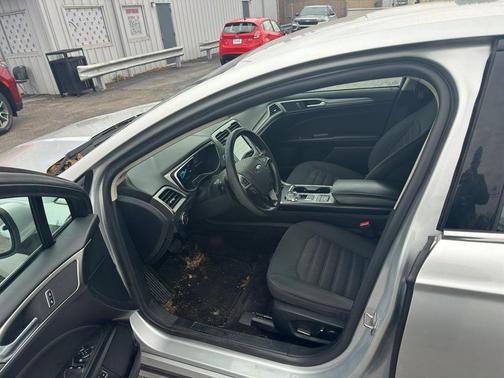 2018 Ford Fusion Hybrid SE