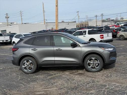2025 Ford Escape ST-Line