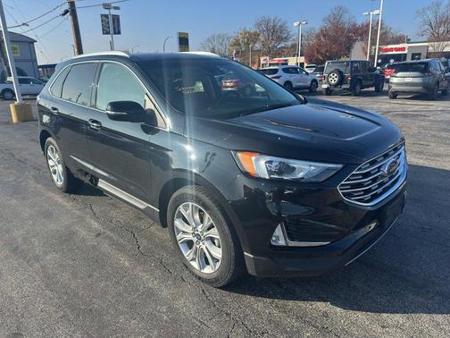 2020 Ford Edge Titanium