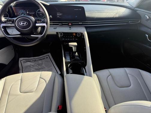 2024 Hyundai ELANTRA HEV Limited