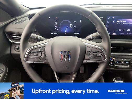 White 2025 Buick Envista Preferred