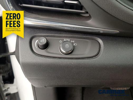 White 2025 Buick Envista Preferred