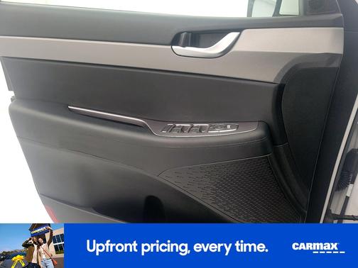 White 2021 Hyundai PALISADE SEL