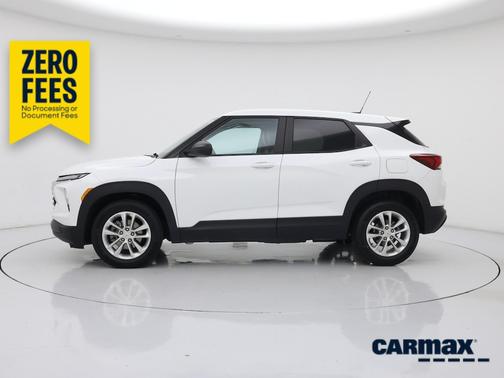 White 2024 Chevrolet Trailblazer LS