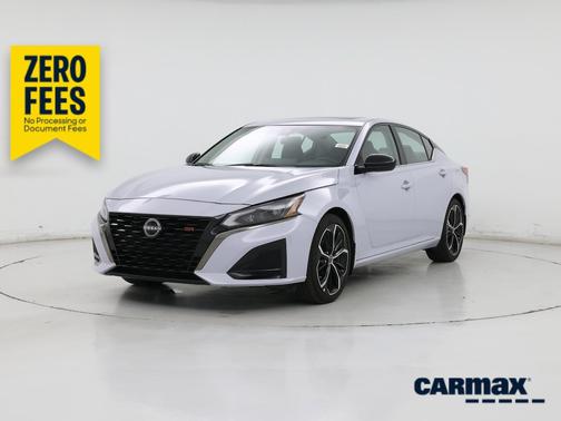 Gray 2024 Nissan Altima SR