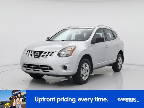 Silver 2014 Nissan Rogue Select S