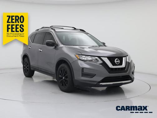 Gray 2017 Nissan Rogue SV