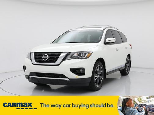 2017 Nissan Pathfinder Platinum