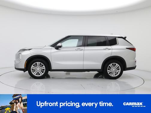 2022 Mitsubishi Outlander ES