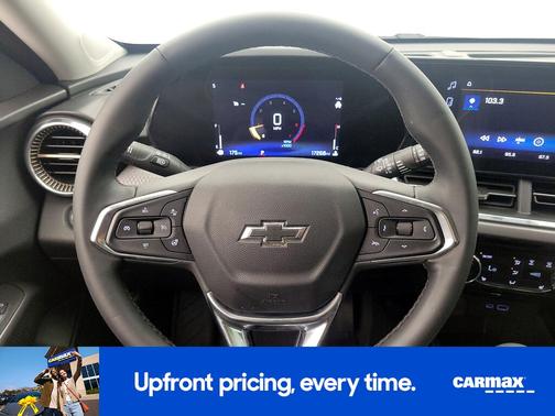 White 2025 Chevrolet Trax Activ