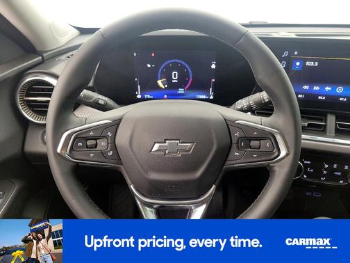 White 2025 Chevrolet Trax Activ