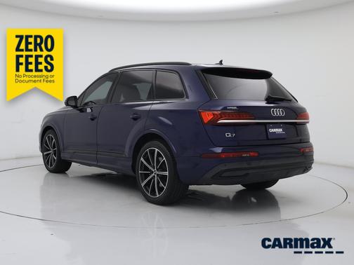 Blue 2020 Audi Q7 Prestige