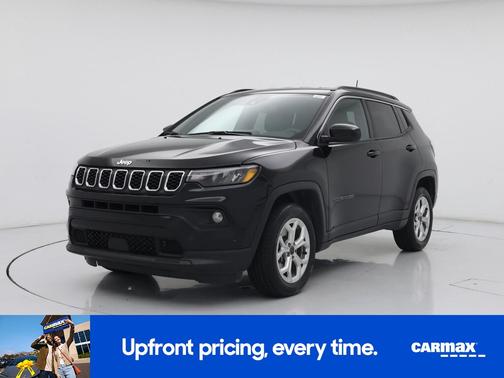 Black 2025 Jeep Compass Latitude