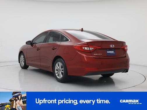 Red 2015 Hyundai SONATA SE