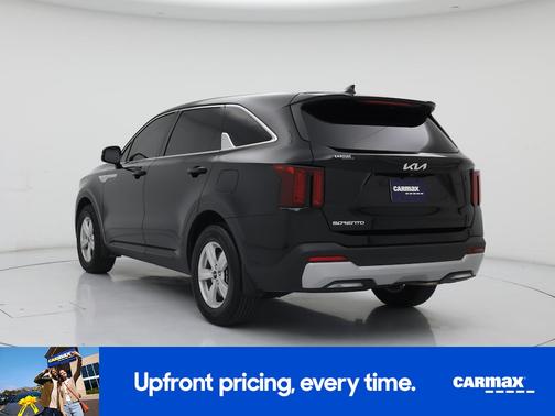 Black 2025 Kia Sorento LX