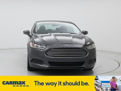 2016 Ford Fusion Hybrid SE