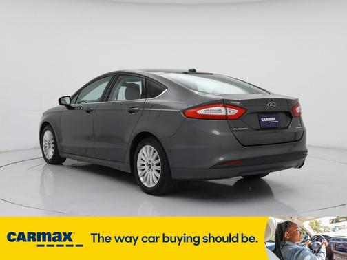 2016 Ford Fusion Hybrid SE