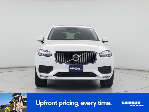 2020 Volvo XC90 T6 Momentum