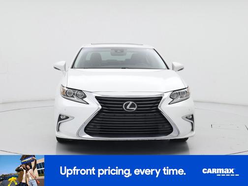 White 2016 Lexus ES 350