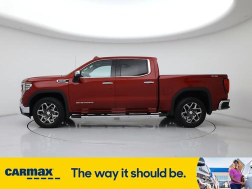 2024 GMC Sierra 1500 SLT