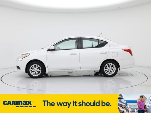 2017 Nissan Versa SV
