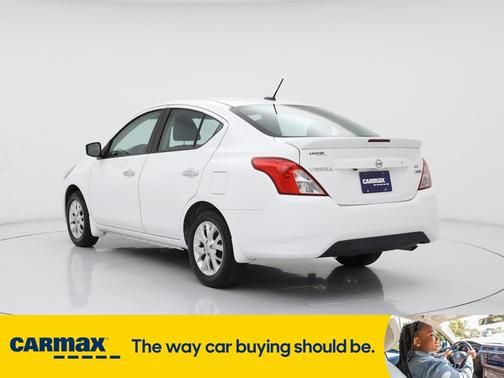 2017 Nissan Versa SV
