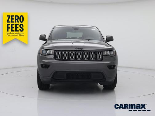 Gray 2018 Jeep Grand Cherokee Altitude