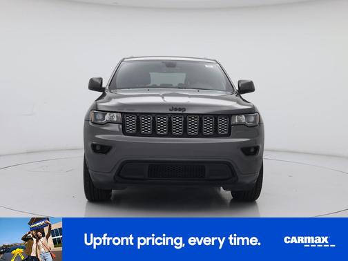 Gray 2018 Jeep Grand Cherokee Altitude