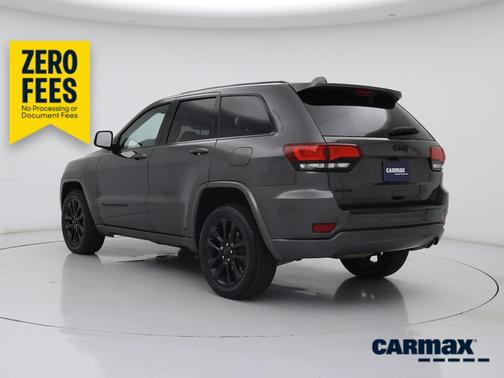 Gray 2018 Jeep Grand Cherokee Altitude