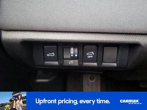 White 2024 Subaru Outback Premium
