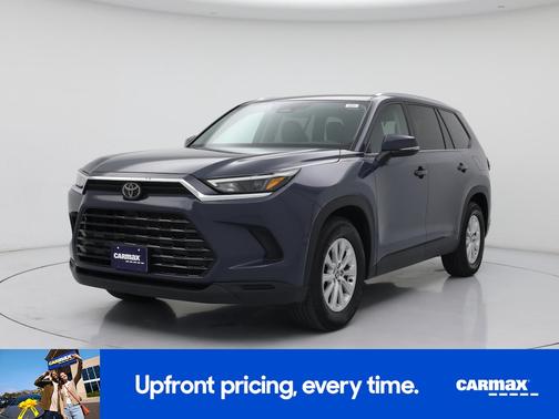 Gray 2025 Toyota Grand Highlander XLE