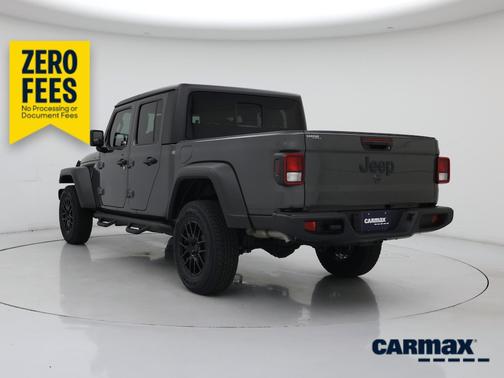 Gray 2025 Jeep Gladiator Sport