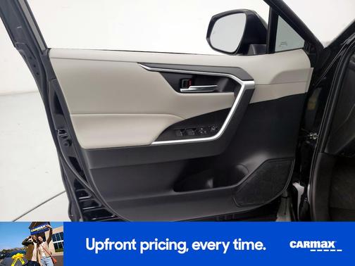 Black 2025 Toyota RAV4 XLE