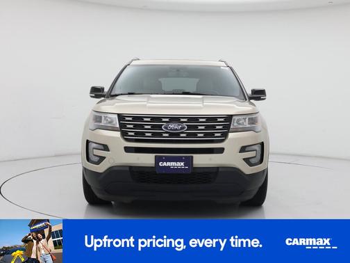 Gold 2017 Ford Explorer XLT