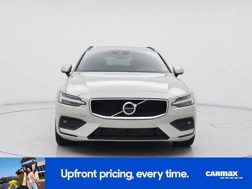 2020 Volvo V60 T5 Momentum
