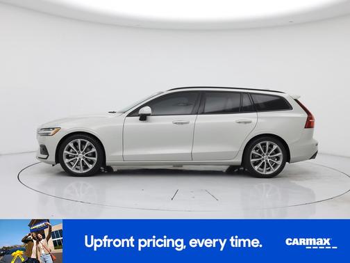 2020 Volvo V60 T5 Momentum