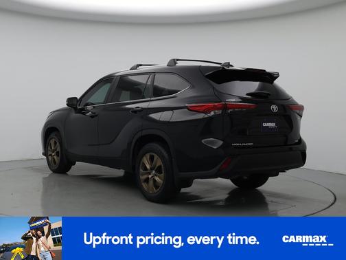 Black 2023 Toyota Highlander Hybrid Bronze Edition