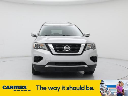 2020 Nissan Pathfinder S