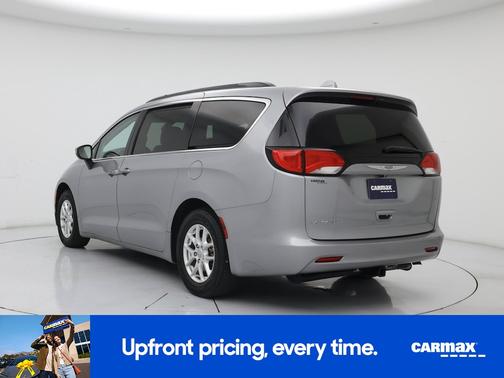 Silver 2020 Chrysler Voyager LXI