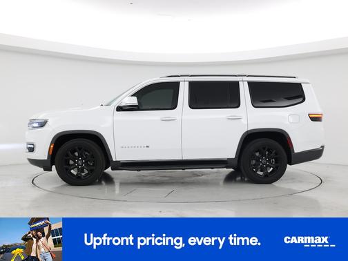 White 2022 Jeep Wagoneer Series III