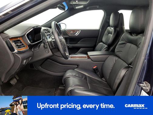 Blue 2017 Lincoln Continental Reserve