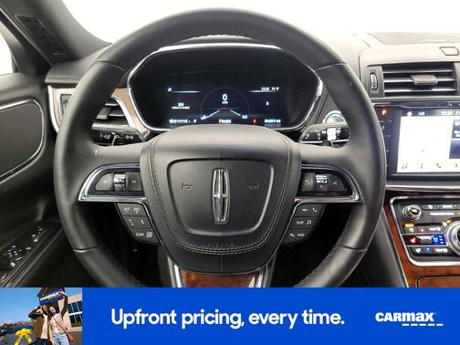 Blue 2017 Lincoln Continental Reserve