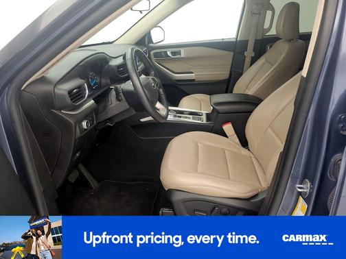 Blue 2021 Ford Explorer XLT