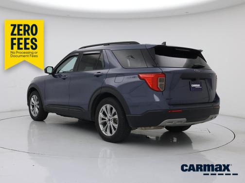 Blue 2021 Ford Explorer XLT