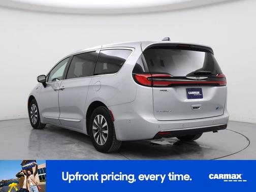 2023 Chrysler Pacifica Hybrid Limited