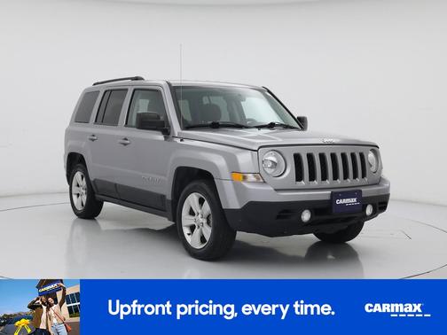 Silver 2017 Jeep Patriot Latitude