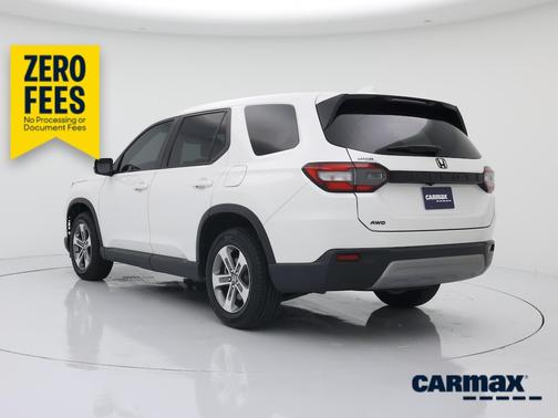 White 2023 Honda Pilot EX-L