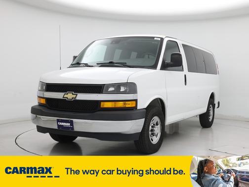 2019 Chevrolet Express 2500 LS